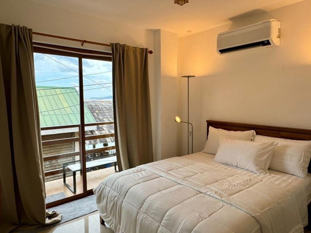 Serena Rooms Ель-Нідо Екстер'єр фото